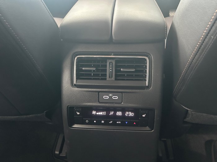 2024 Mazda CX-80 D50e GT