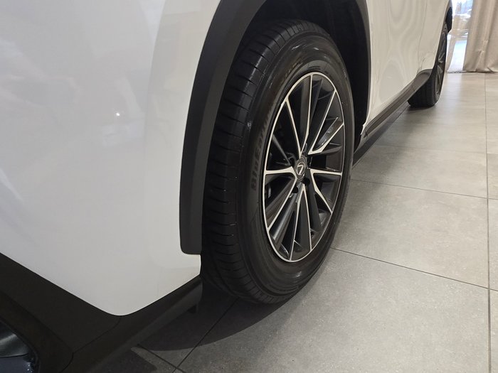 2025 Lexus NX350H Luxury AWD
