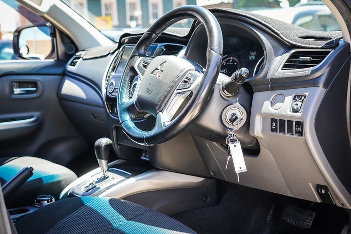 2018 MITSUBISHI TRITON GLS (4x4)