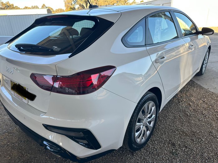 2021 Kia Cerato S BD MY22 WHITE