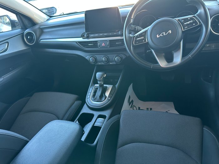 2021 Kia Cerato S BD MY22 WHITE