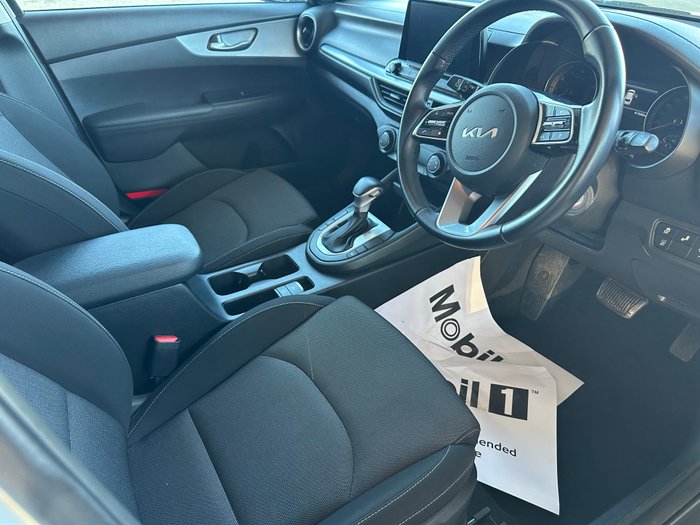 2021 Kia Cerato S BD MY22 WHITE