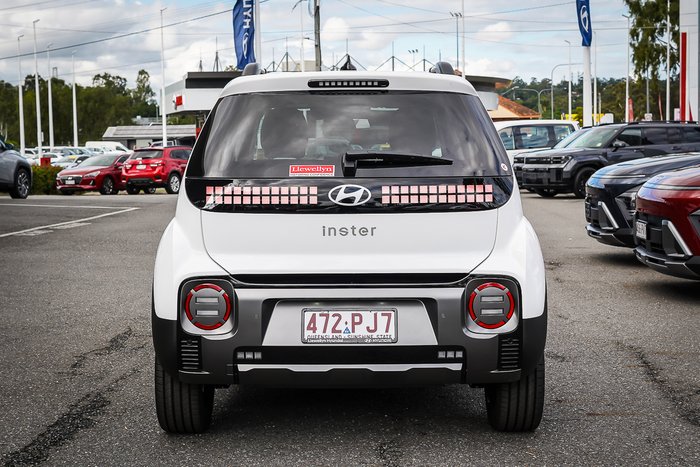 2026 Hyundai AX.V1 INSTER