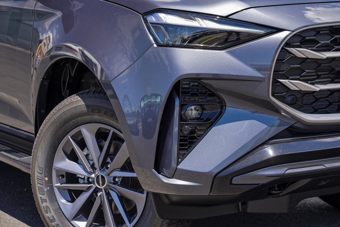 2025 Isuzu MU-X LS-U