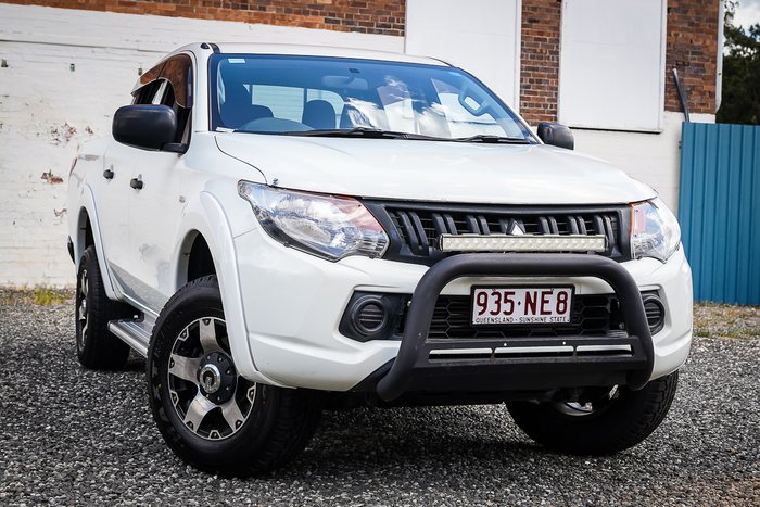 2016 MITSUBISHI TRITON GLX PLUS (4x4)