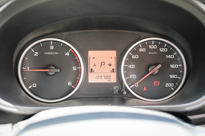 2016 MITSUBISHI TRITON GLX PLUS (4x4)