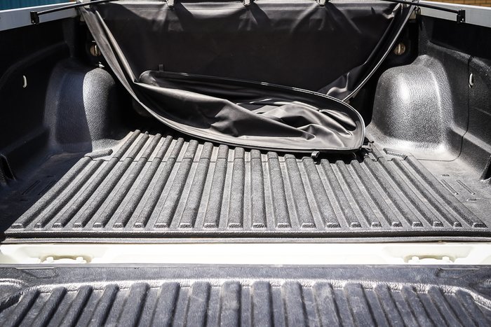 2016 MITSUBISHI TRITON GLX PLUS (4x4)