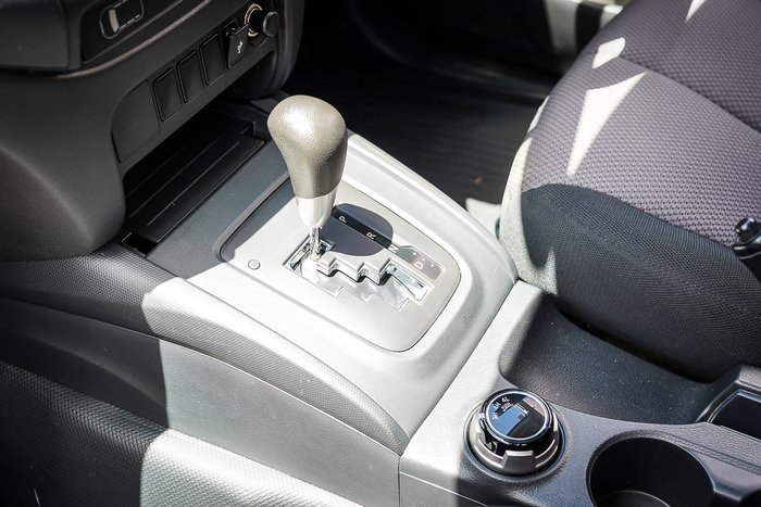 2016 MITSUBISHI TRITON GLX PLUS (4x4)