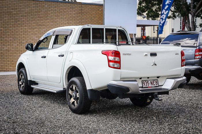 2016 MITSUBISHI TRITON GLX PLUS (4x4)