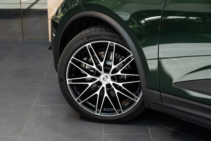 2025 Porsche Macan 4S