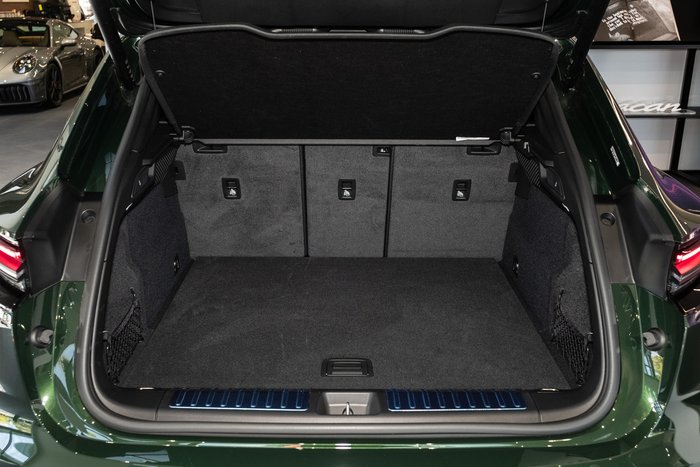 2025 Porsche Macan 4S