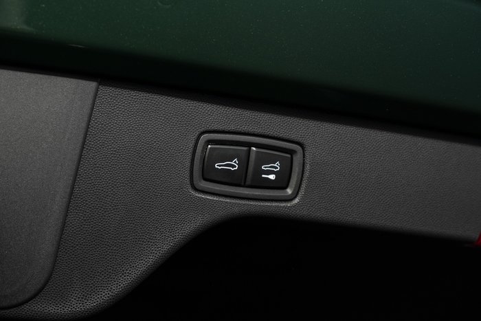 2025 Porsche Macan 4S