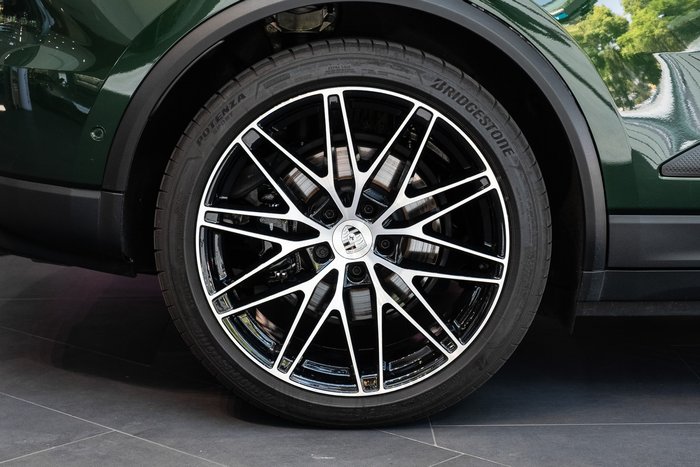 2025 Porsche Macan 4S