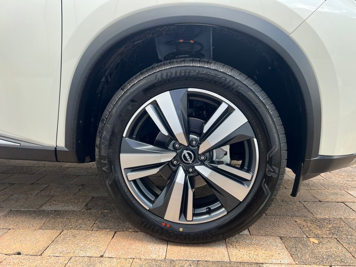 2025 Nissan X-TRAIL Ti