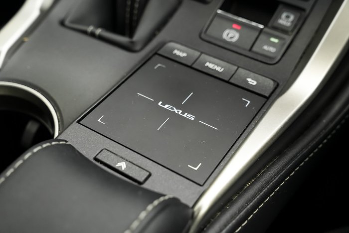 2021 Lexus NX 300h Luxury AYZ10R WHITE