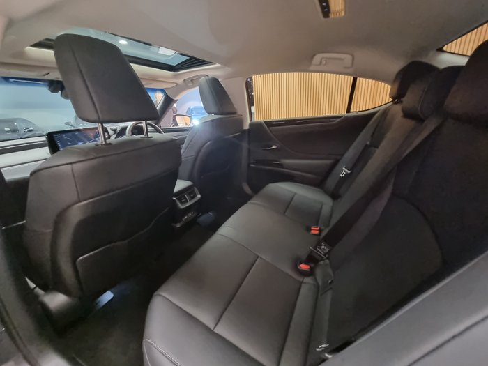 2024 Lexus ES250 Luxury 2.5L Petrol Automatic Sedan