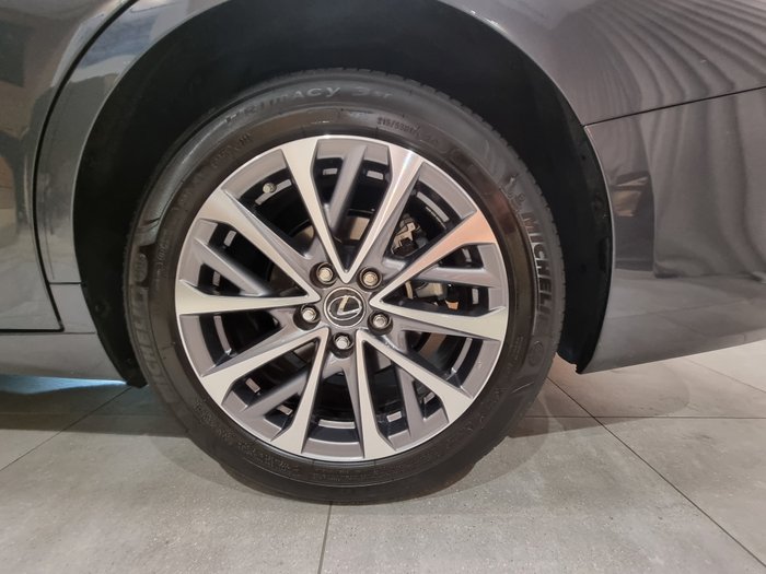 2024 Lexus ES250 Luxury 2.5L Petrol Automatic Sedan