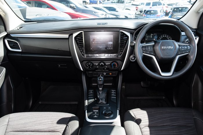 2021 Isuzu MU-X LS-M