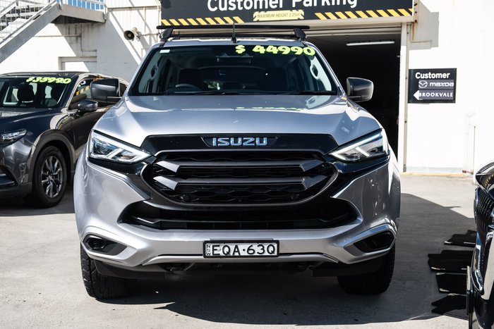 2021 Isuzu MU-X LS-M