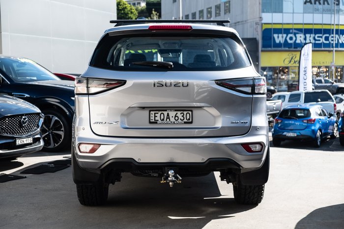 2021 Isuzu MU-X LS-M