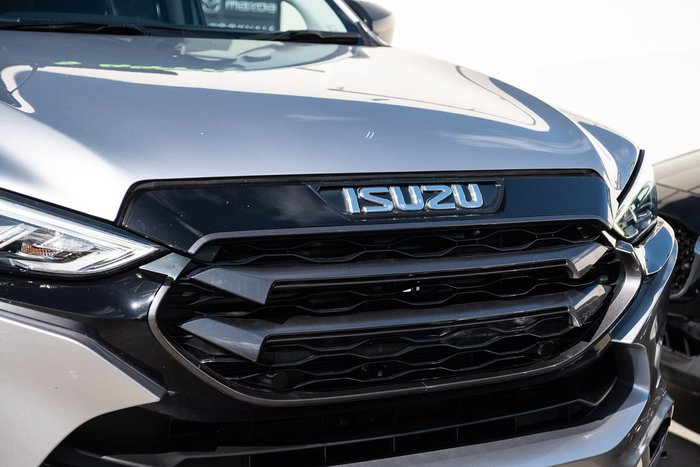 2021 Isuzu MU-X LS-M