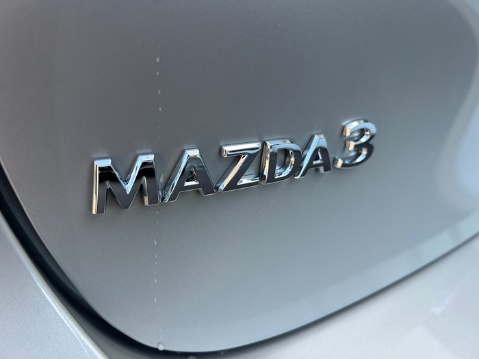 2025 Mazda 3 G20 Evolve
