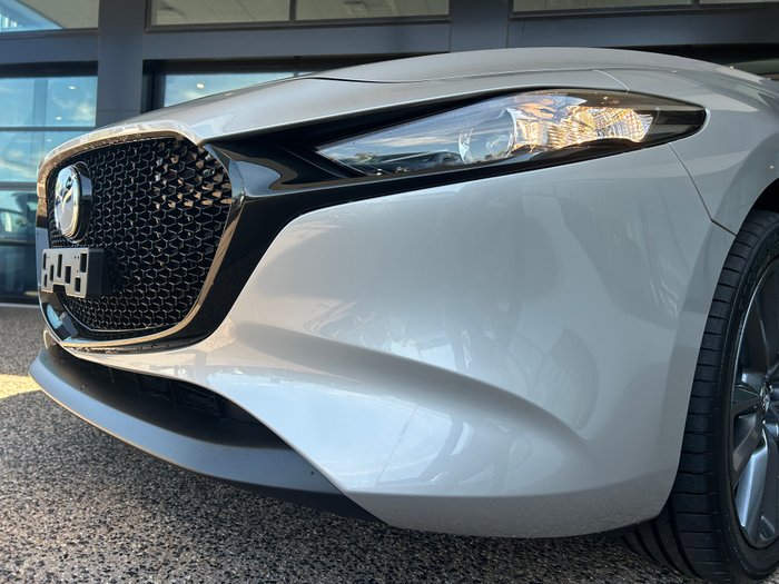 2025 Mazda 3 G20 Evolve