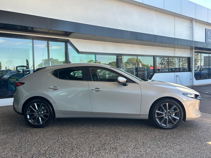 2025 Mazda 3 G20 Evolve