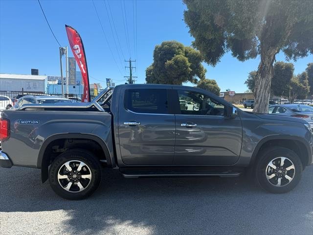 2025 VOLKSWAGEN AMAROK