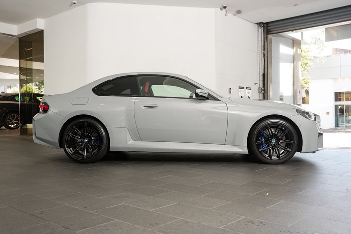 2025 BMW M2