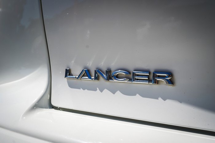 2017 MITSUBISHI LANCER ES SPORT