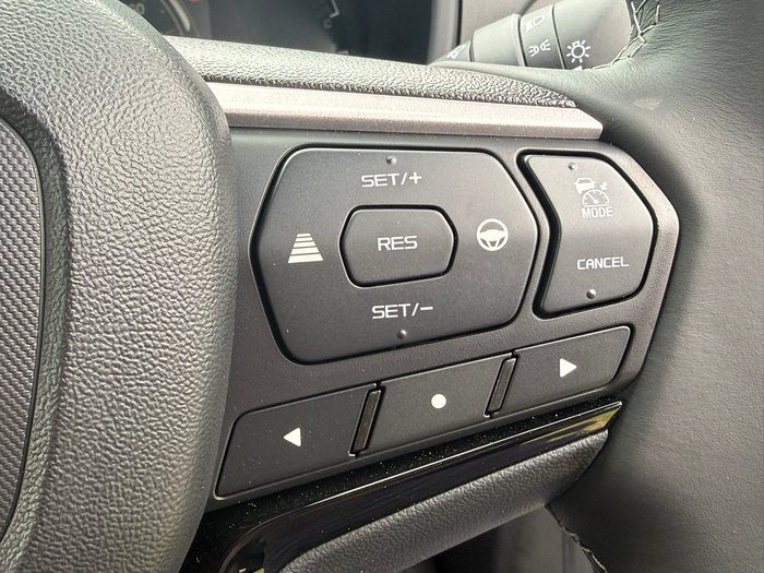 2025 Isuzu MU-X LS-T