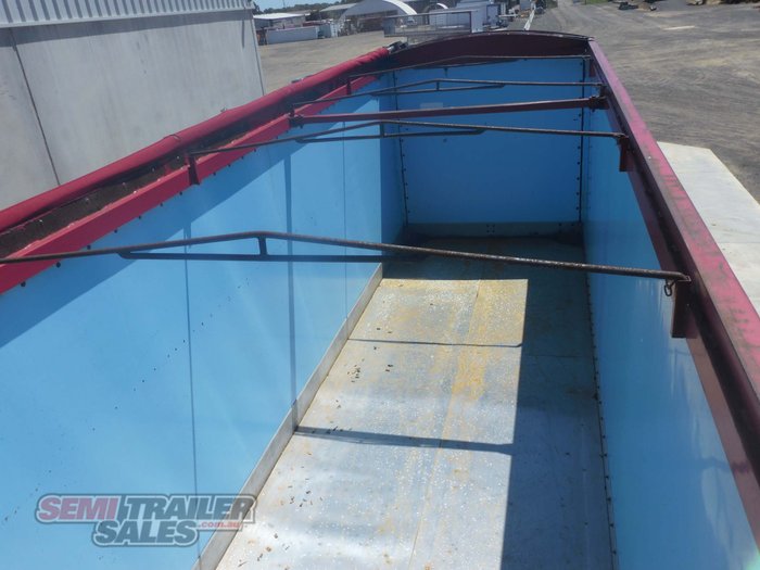 2005 Maxitrans Tip Through Bin B Double Set