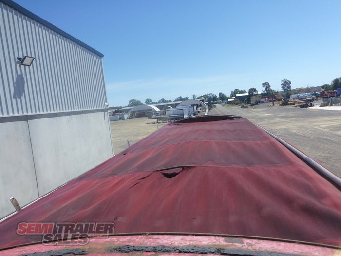 2005 Maxitrans Tip Through Bin B Double Set