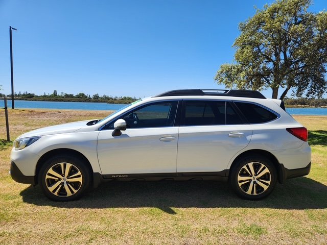 2020 Subaru Outback 2.5i