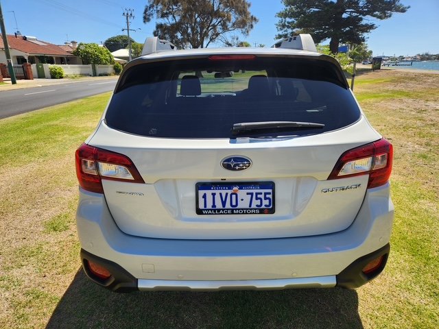 2020 Subaru Outback 2.5i