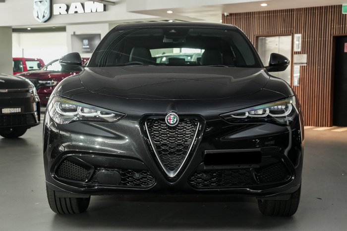 2023 Alfa Romeo Stelvio Ti