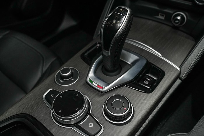 2023 Alfa Romeo Stelvio Ti