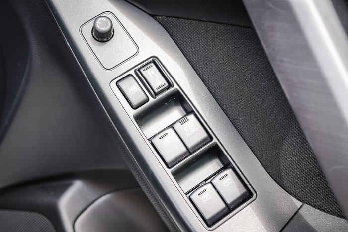 2013 SUBARU FORESTER 2.5i