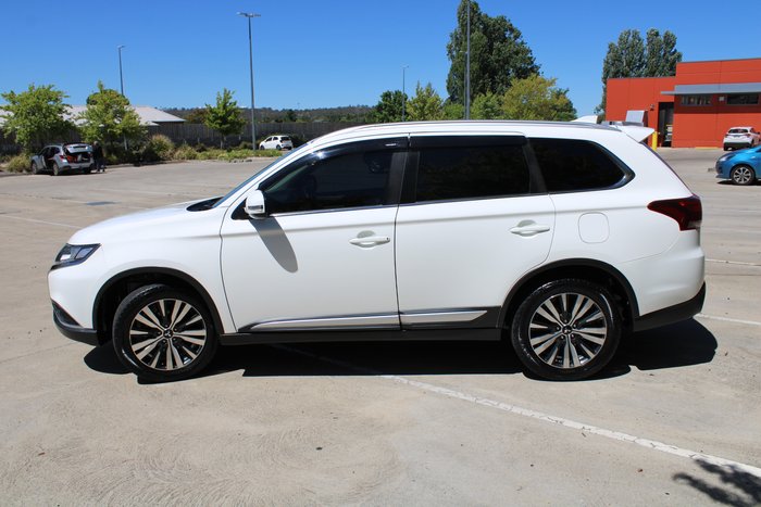 2018 Mitsubishi Outlander LS
