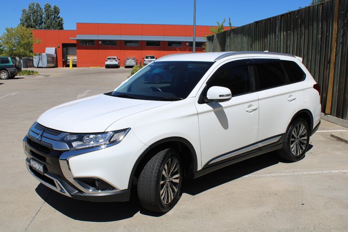 2018 Mitsubishi Outlander LS