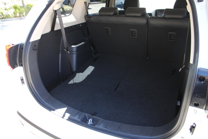 2018 Mitsubishi Outlander LS