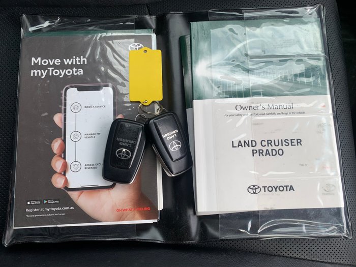2017 TOYOTA LANDCRUISER PRADO GXL (4x4)