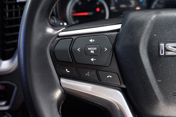 2023 Isuzu D-MAX LS-U