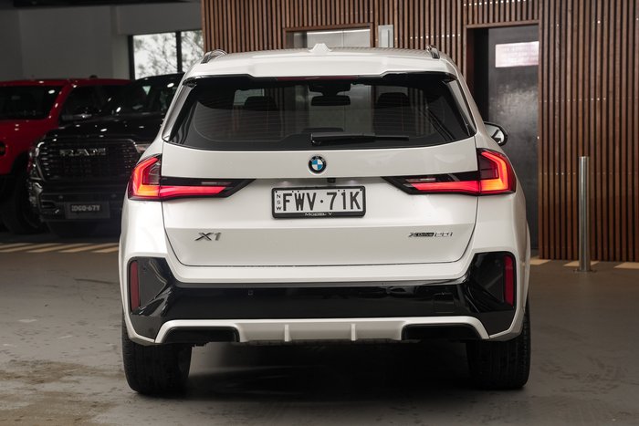 2023 BMW X1 xDrive20i M Sport