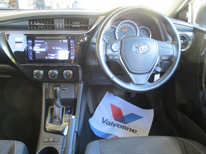 2017 Toyota Corolla SX ZRE182R White