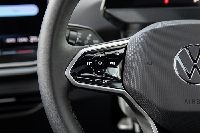 2025 Volkswagen ID.5 Pro