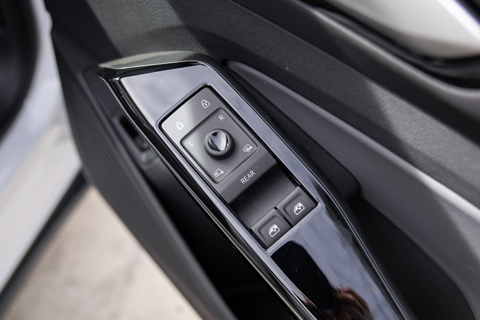 2025 Volkswagen ID.5 Pro