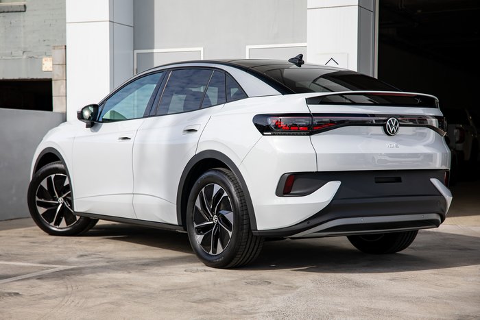 2025 Volkswagen ID.5 Pro