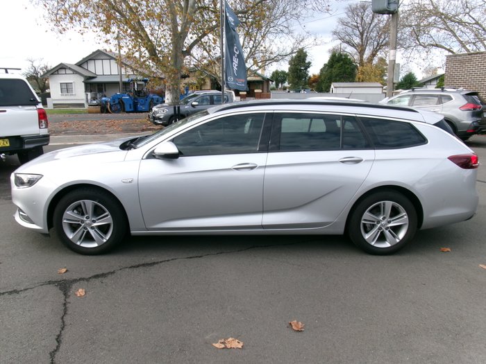 2019 HOLDEN COMMODORE LT (5YR)